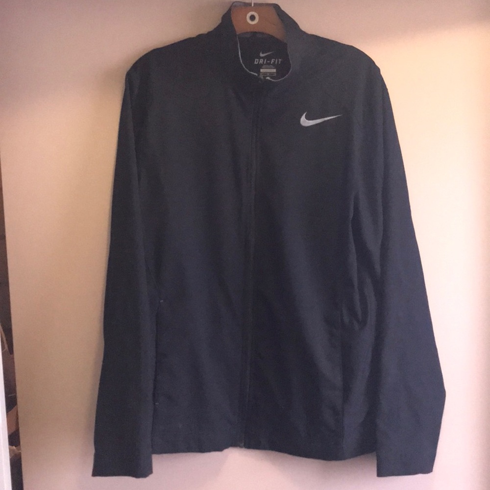 Nike Jacket Size Medium